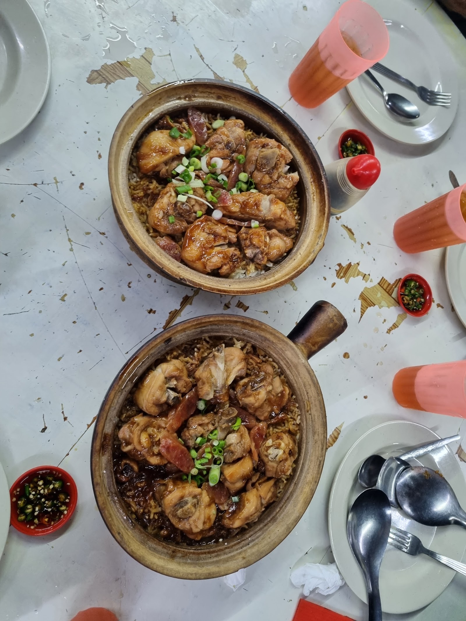 两人份瓦煲鸡饭 (大) Two Persons Claypot Chicken Rice (big)